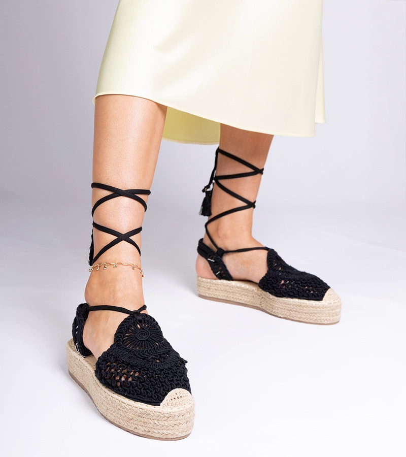 Čierne sandále espadrilky pletené Lemura