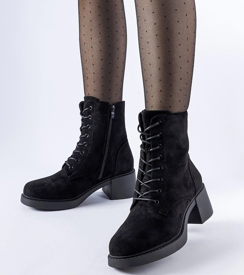 Čierne klasické členkové čižmy na podpätku Southern