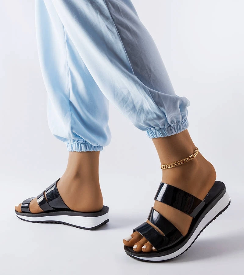 Žabky Black laker od Tilde