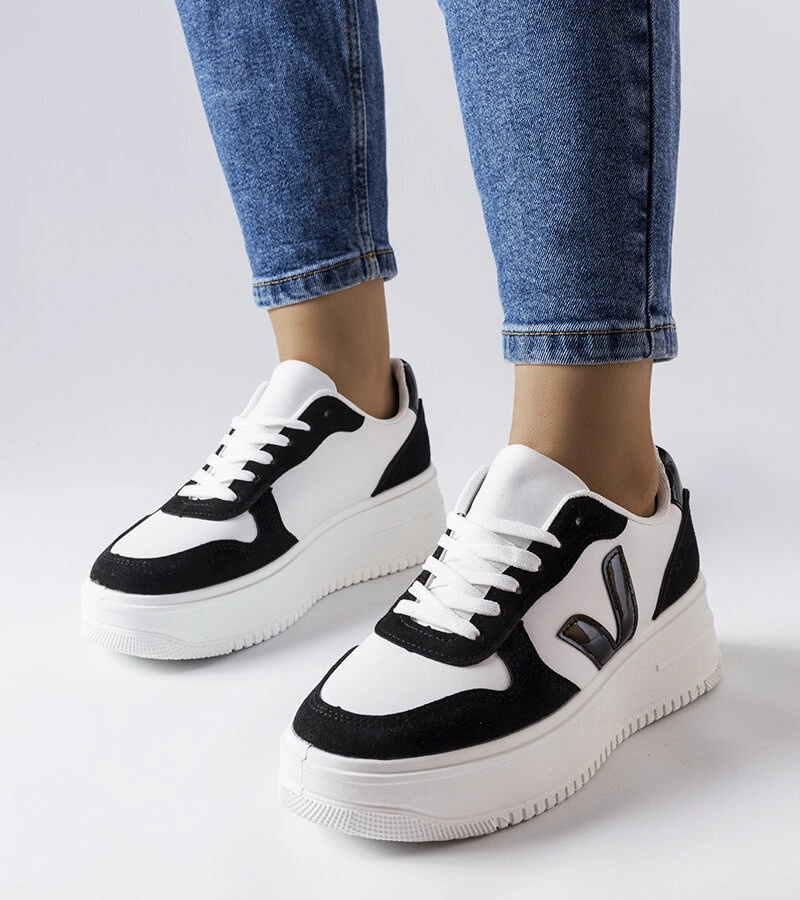 Čiernobiele tenisky na platforme Plouffe