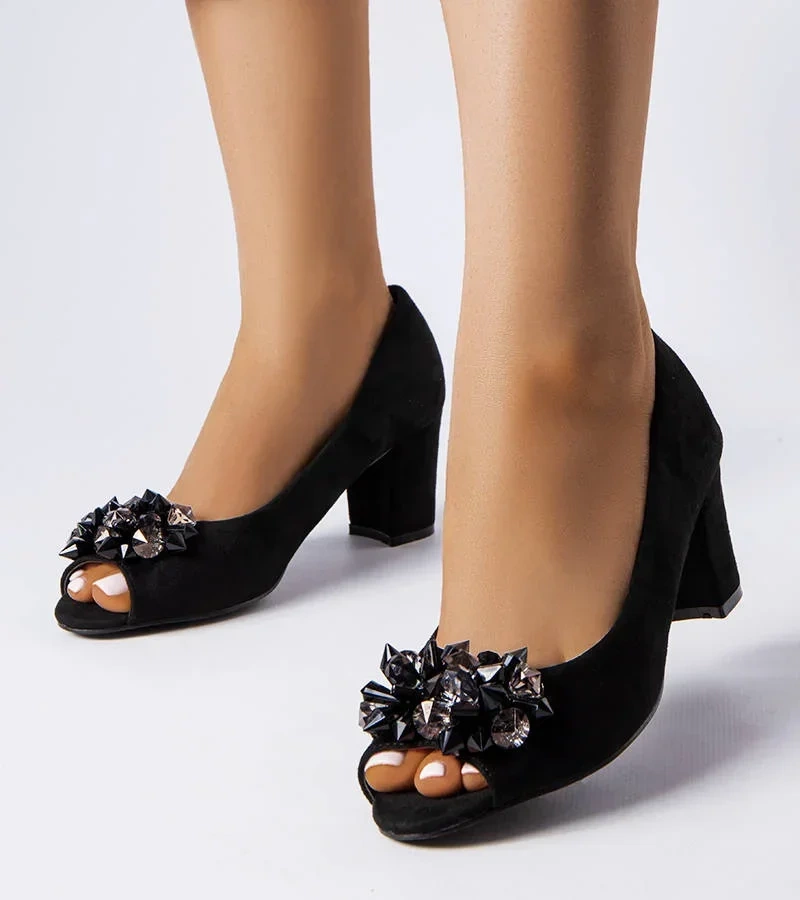 Čierne elegantné lodičky na podpätku Meunier