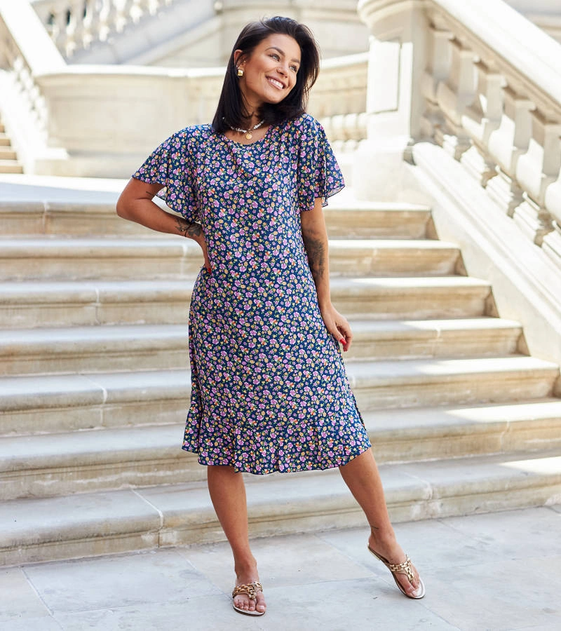 Tmavomodré kvetinové šaty značky Protasio