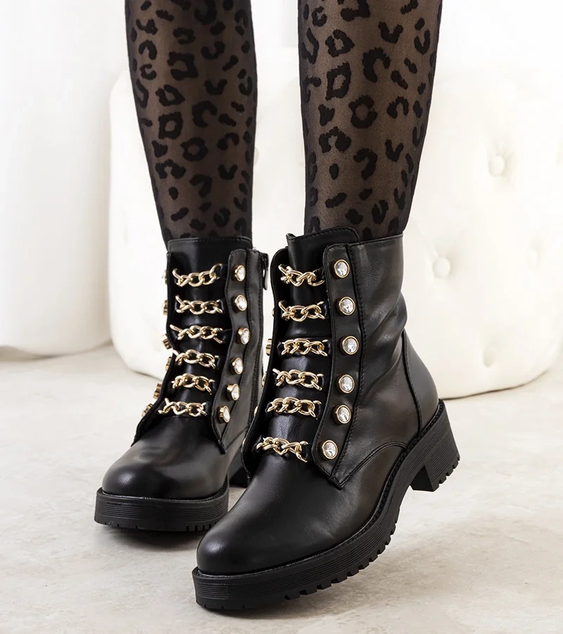 Čierni traperi Curiel