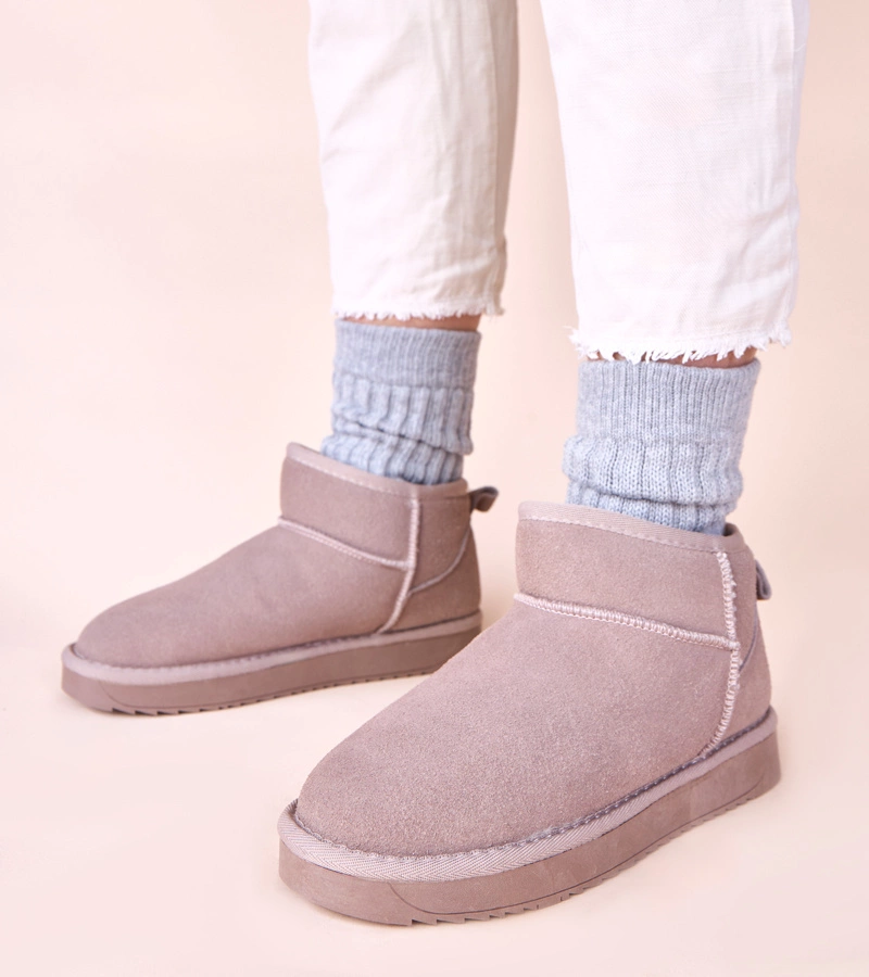 Sivé snehule z prírodného semišu Besia