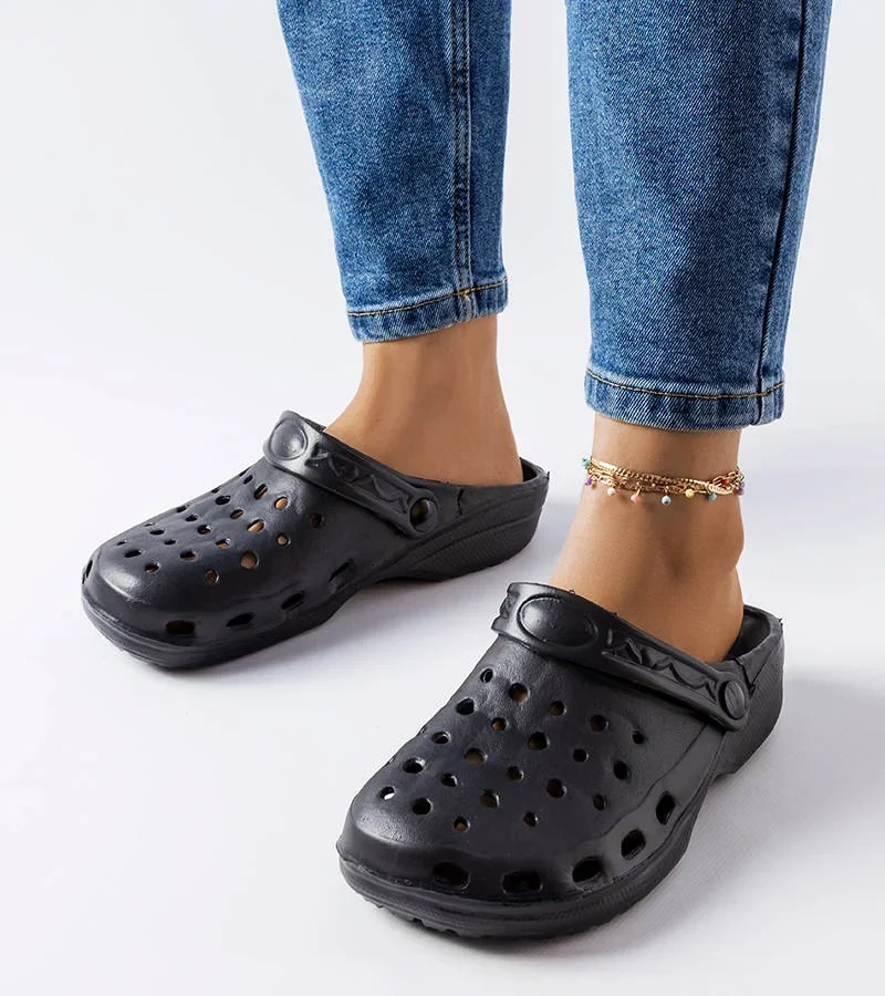 Čierne ažurové gumené žabky Peverell MY205 BLACK