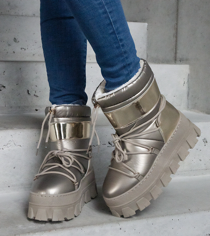 Zlaté snehule na platforme s lakovanými vsadkami Losta