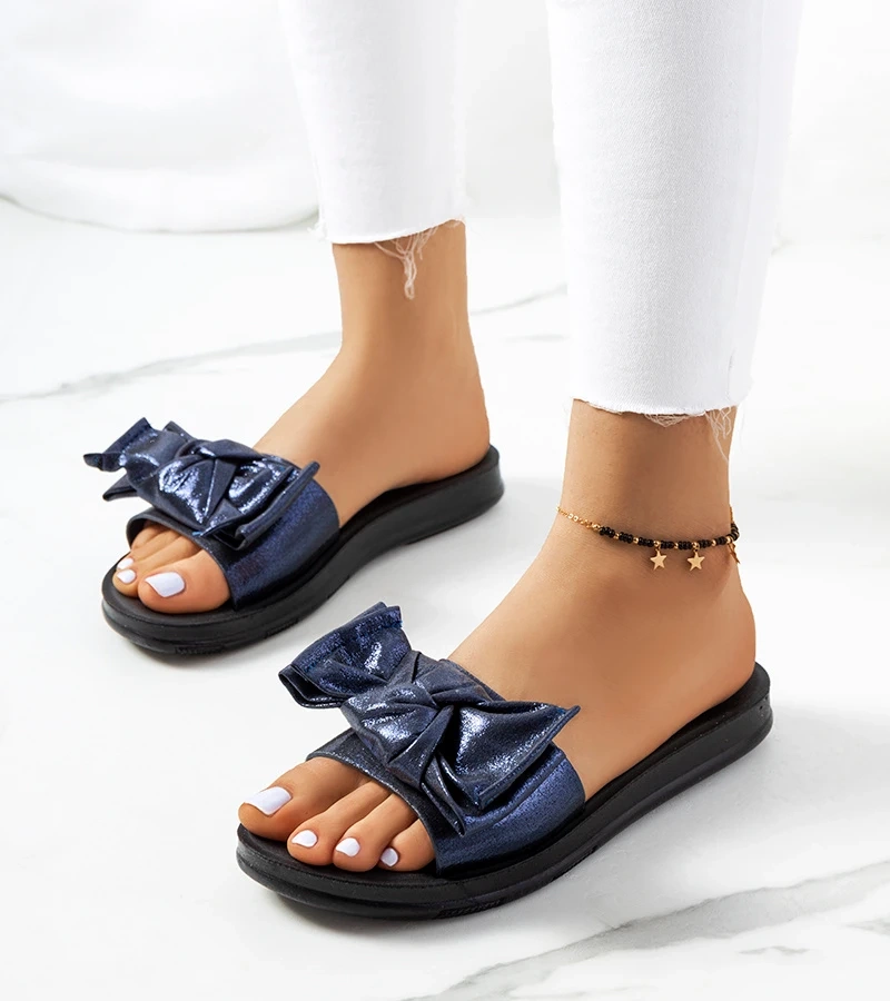 Námornícky modré žabky s trblietavou mašľou Sora