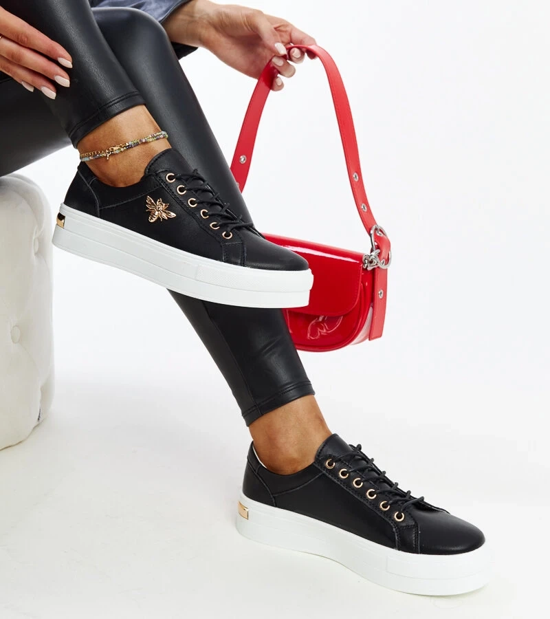 Čierne kožené tenisky na hrubom podrážke Mikka