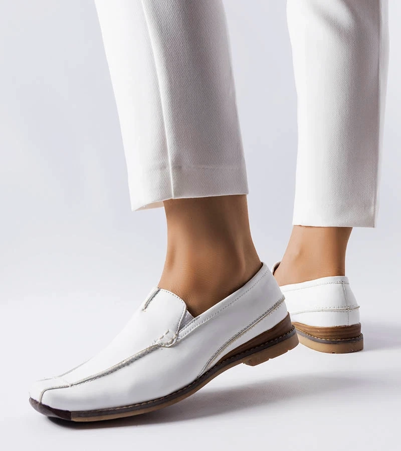 Béžové mokasíny s koženou stielkou Charrette