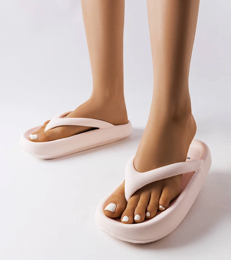 Béžové pevné žabky Modesto