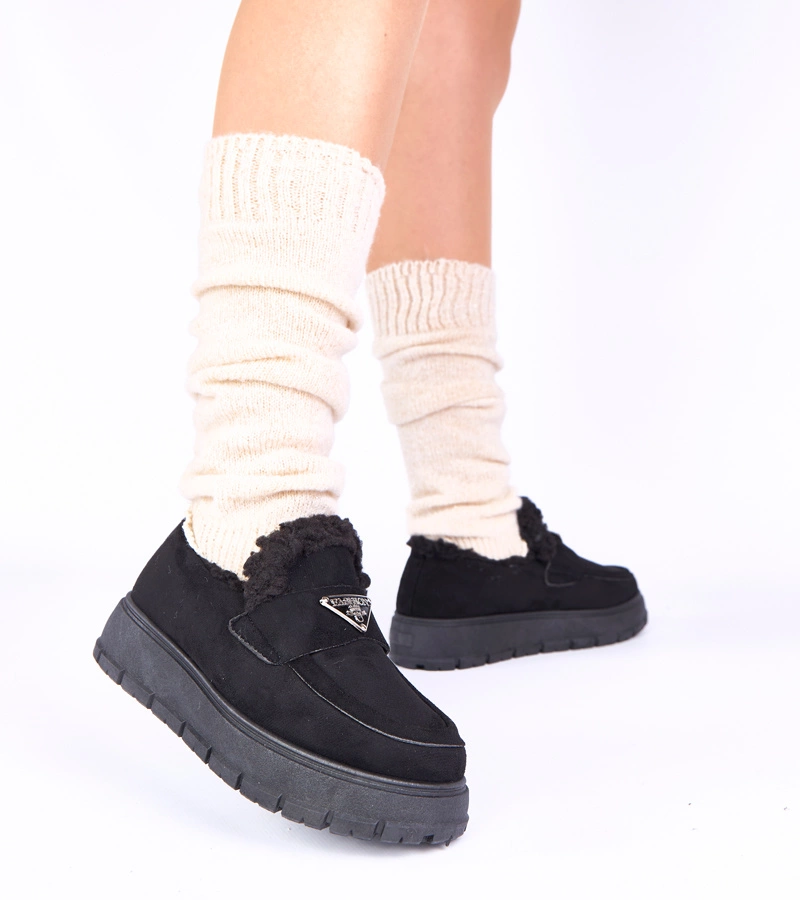 Čierne mokasíny na platforme zateplené kožušinou Kirby