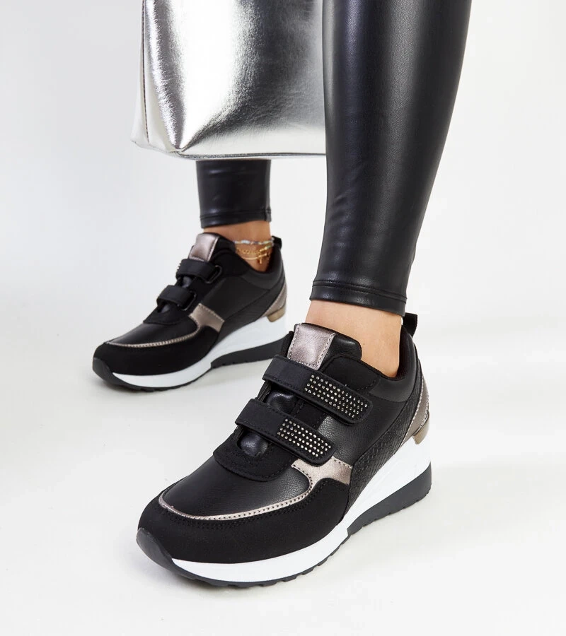 Čierne tenisky na platforme zdobené zirkónmi Asmeret