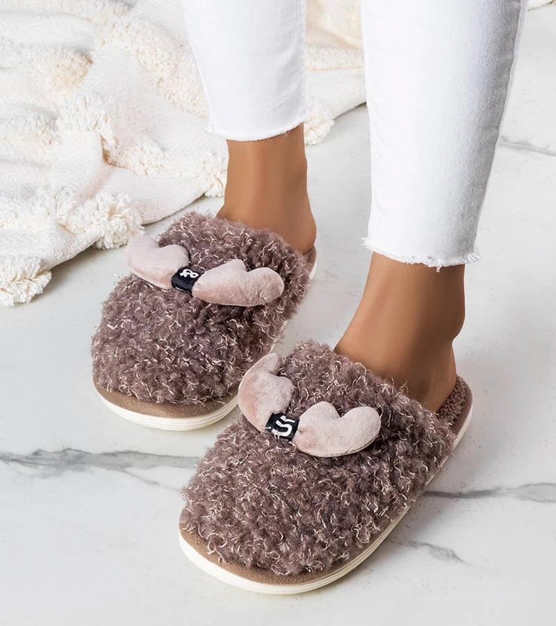 Hnedé papuče s kožušinou Rosny