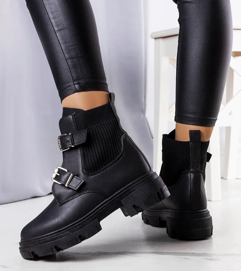 Čierna botki Isamba