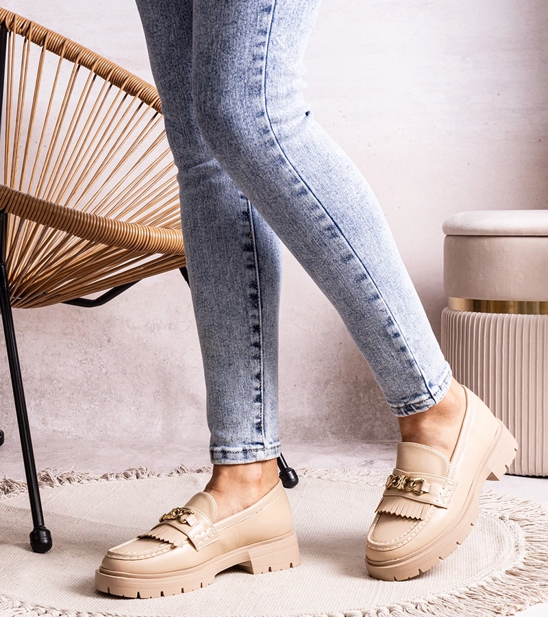 Bežové poltopánky so zlatou sponou Anielania