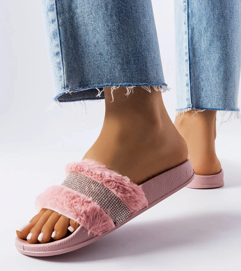 Ružové kožušinové žabky so zirkónmi Carrito