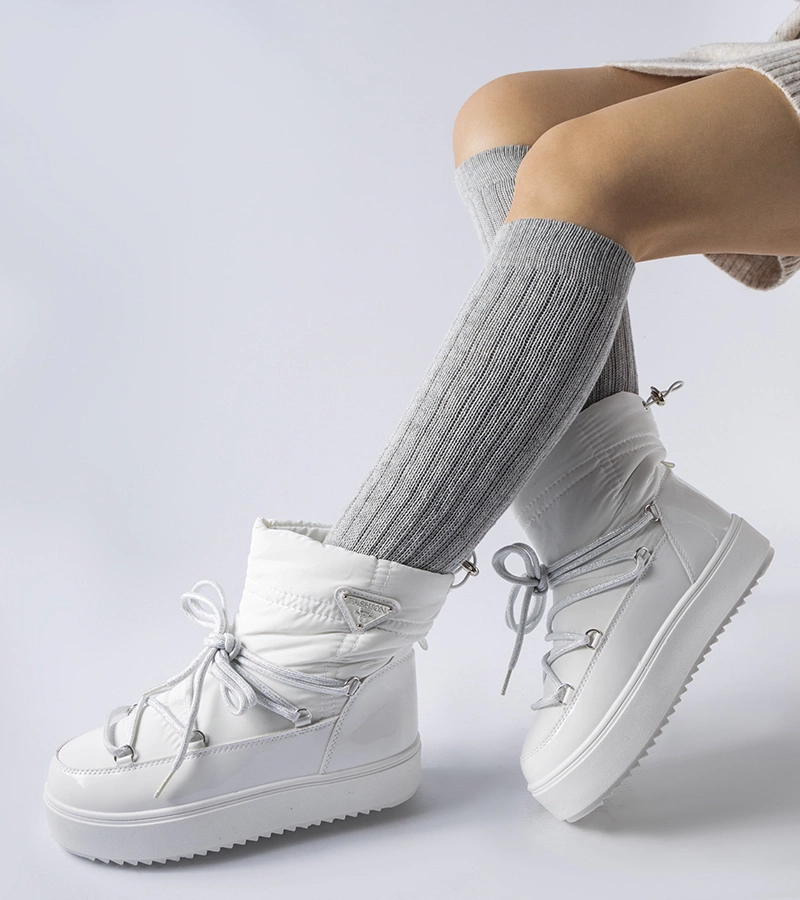 Biela zateplená snehule s elastickou gumičkou Oslavia