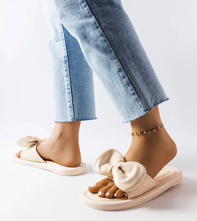 Béžové žabky s mašľou Lende