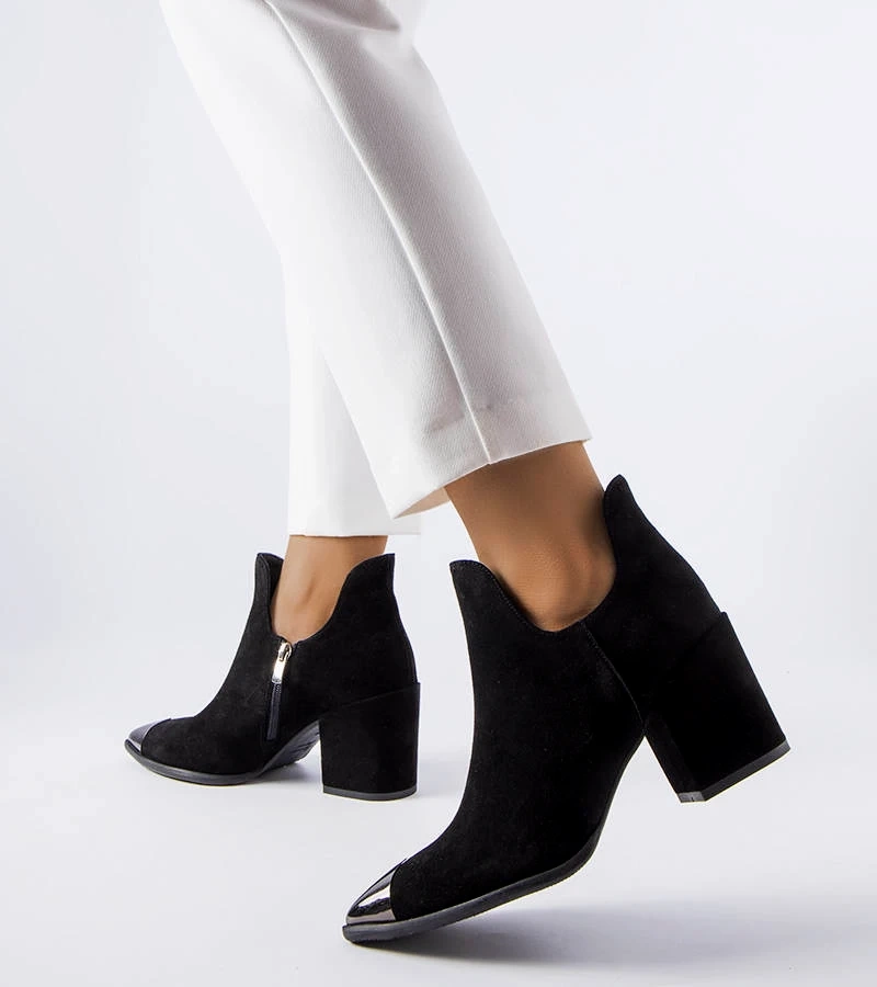 Čierne kožené topánky Karino