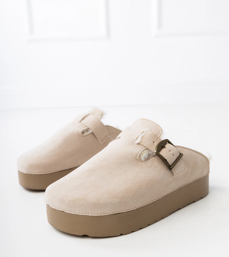 Béžové uzavreté šľapky s kožušinou Maresa