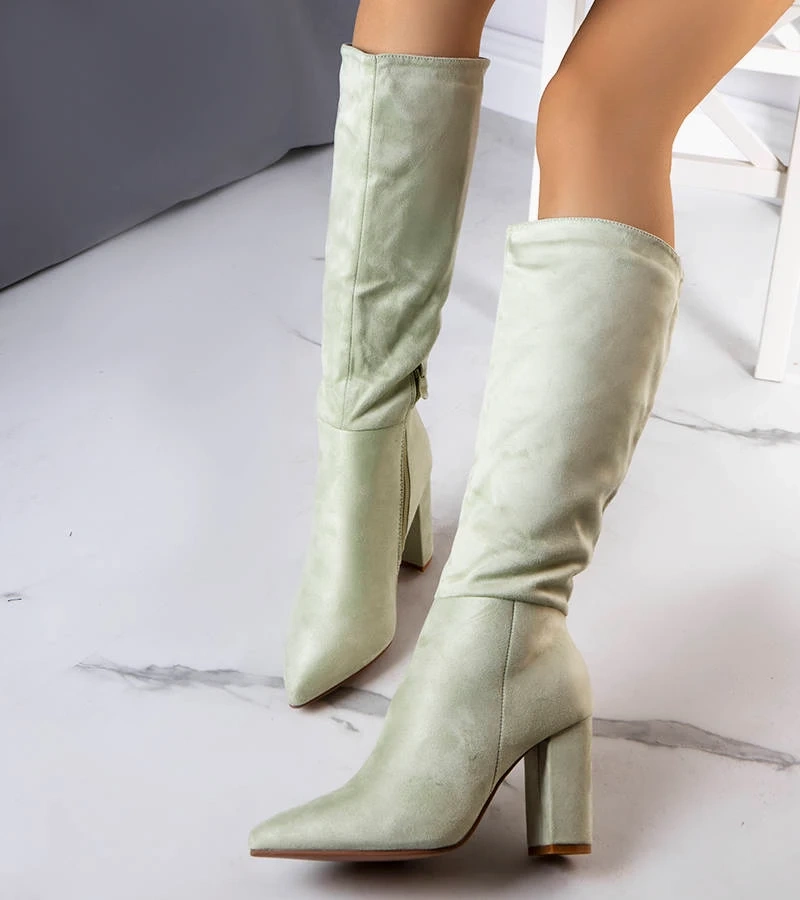 Béžové čižmy na podpätku Velass