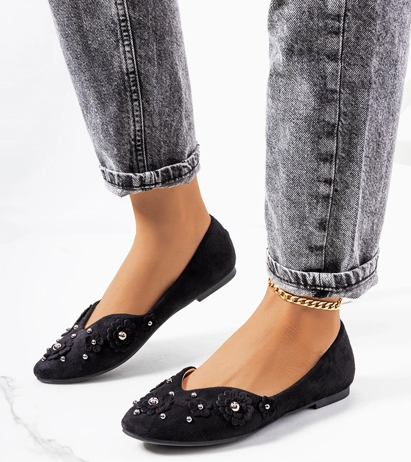 Čierne balerínky Halah s výrezom