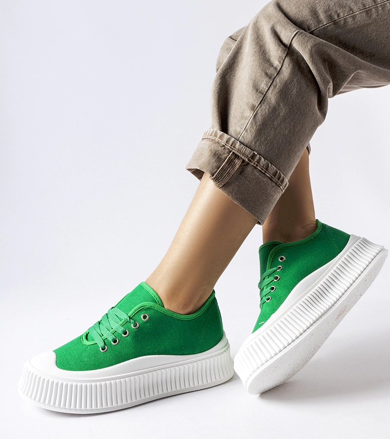 Zelené tenisky na platforme od značky Rina