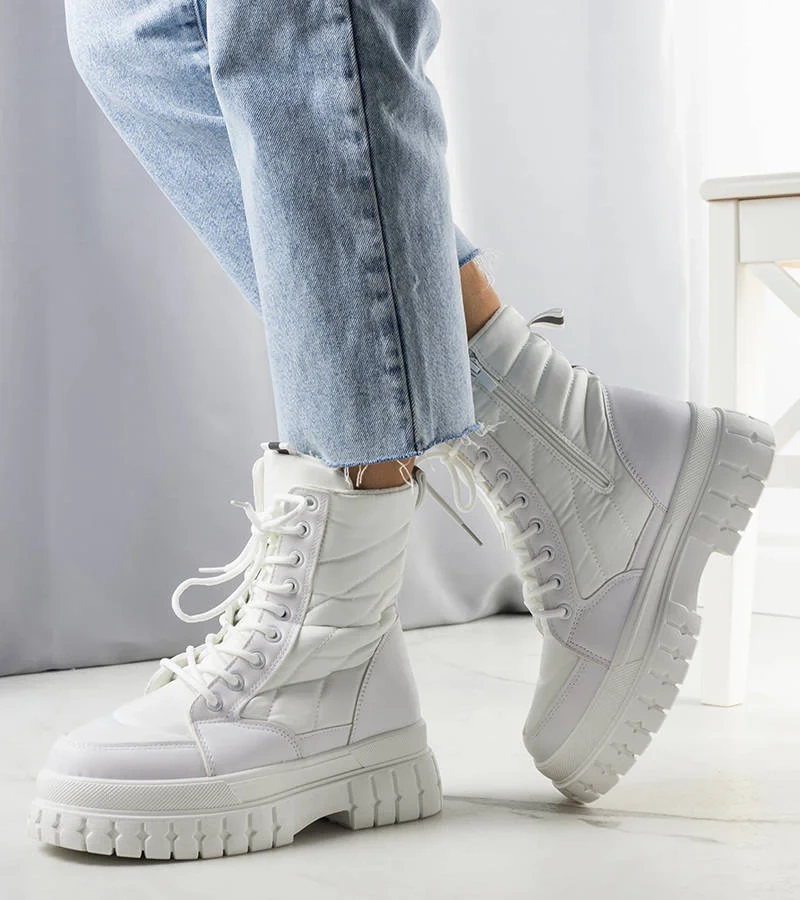 Biele zateplené snehové topánky Arinna