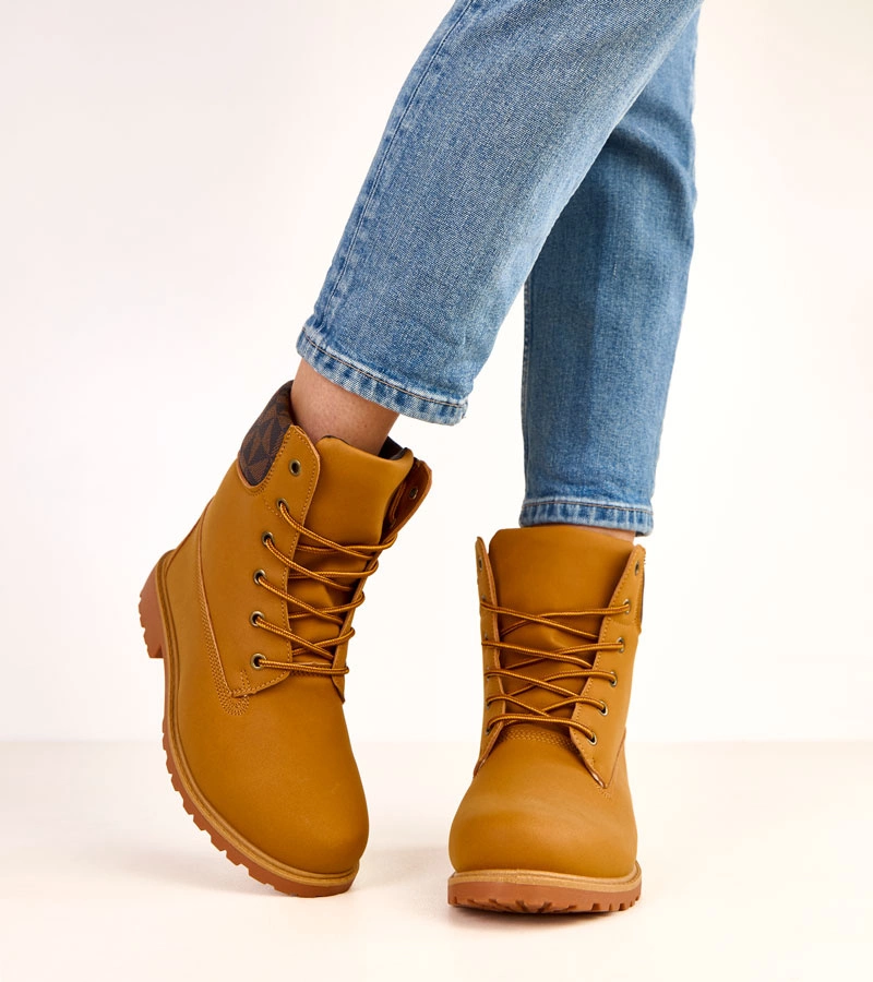 Hnedé pracovné topánky s matnou úpravou Alicia