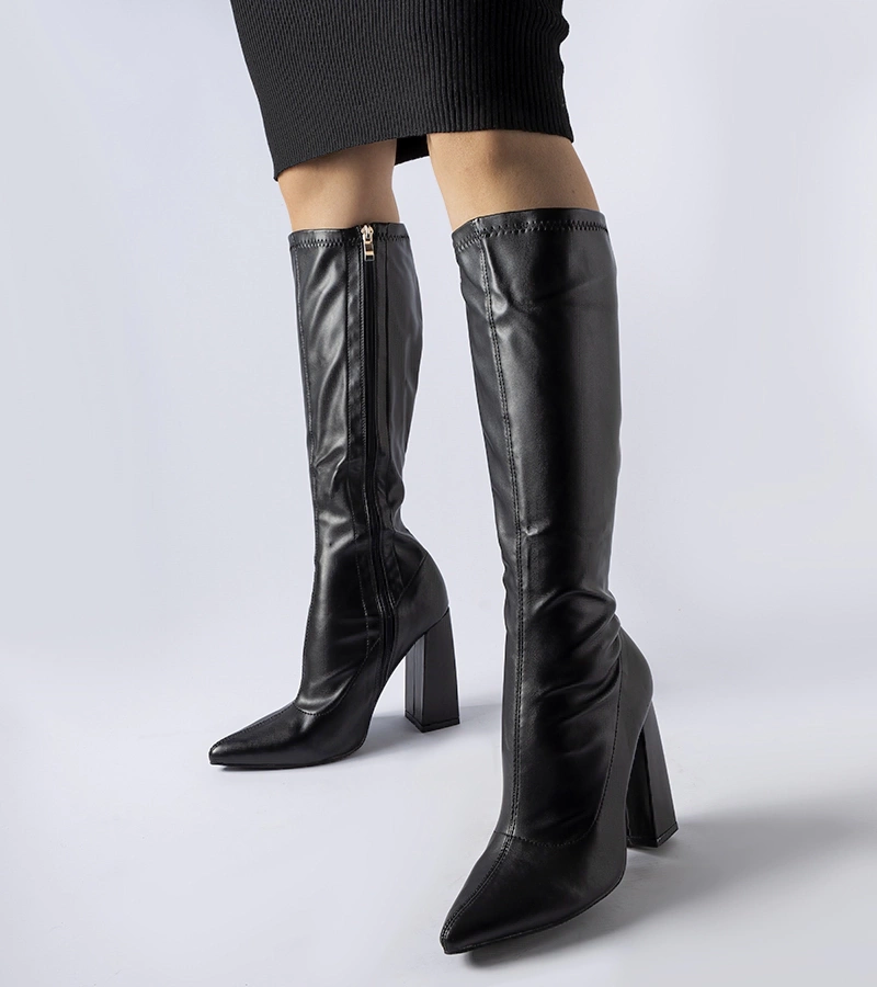 Čierne vysoké čižmy na opätku Abelino