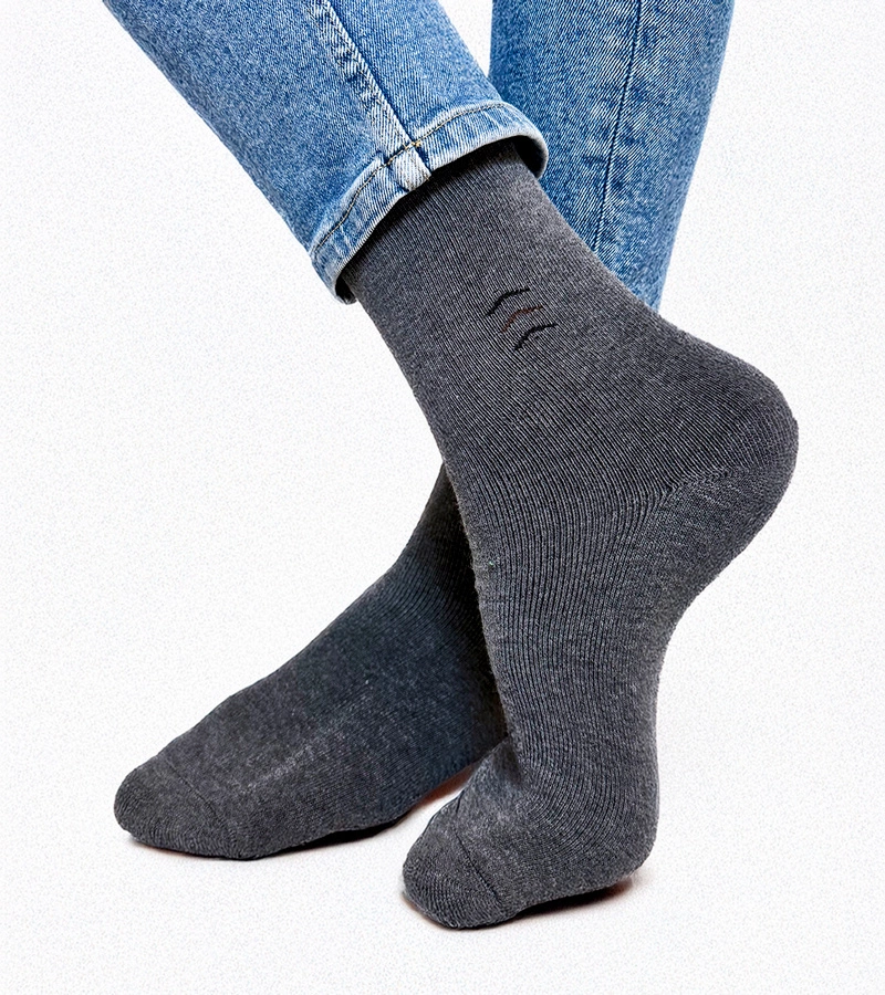 Čierno-biele teplé ponožky Sella