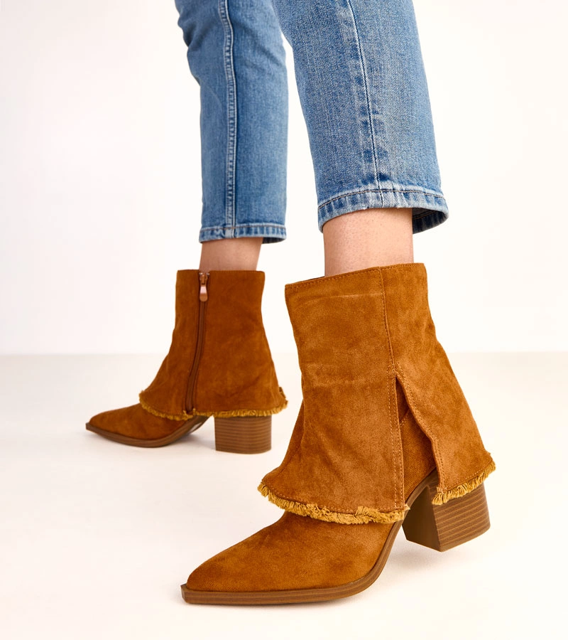 Hnedé členkové čižmy na podpätku s vyhrnutým zvrškom Felicia