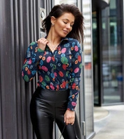 Tmavomodrý || Viacfarebný