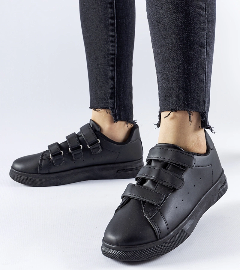 Čierne tenisky na suchý zips Paré