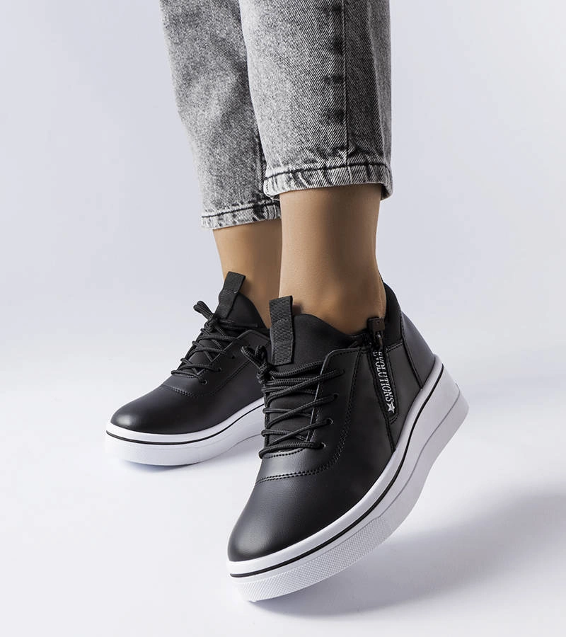 Čierne tenisky na nízkom podpätku Mathieu