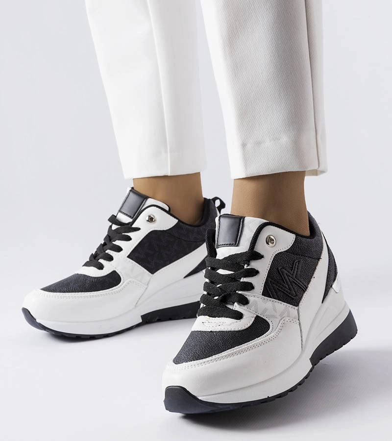 Bielo-čierne tenisky na platforme Gaetane