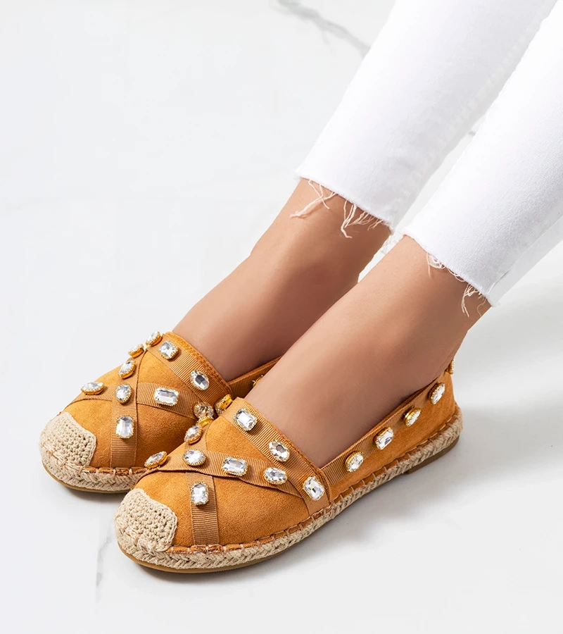Hnedé espadrilky Chanou