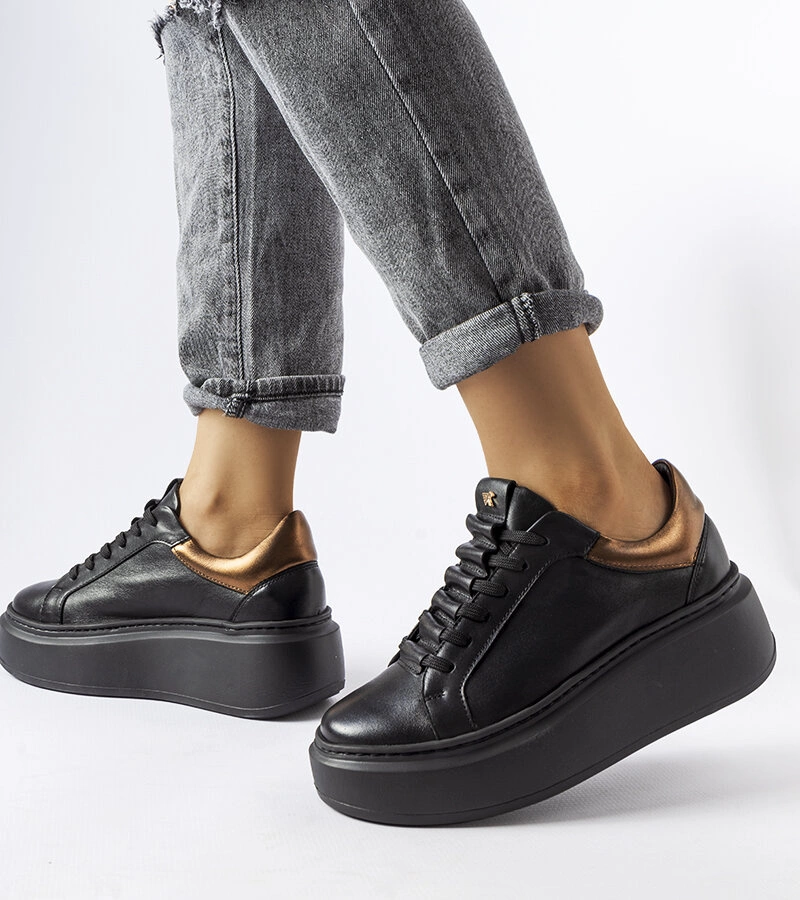 Čierne kožené tenisky Karino