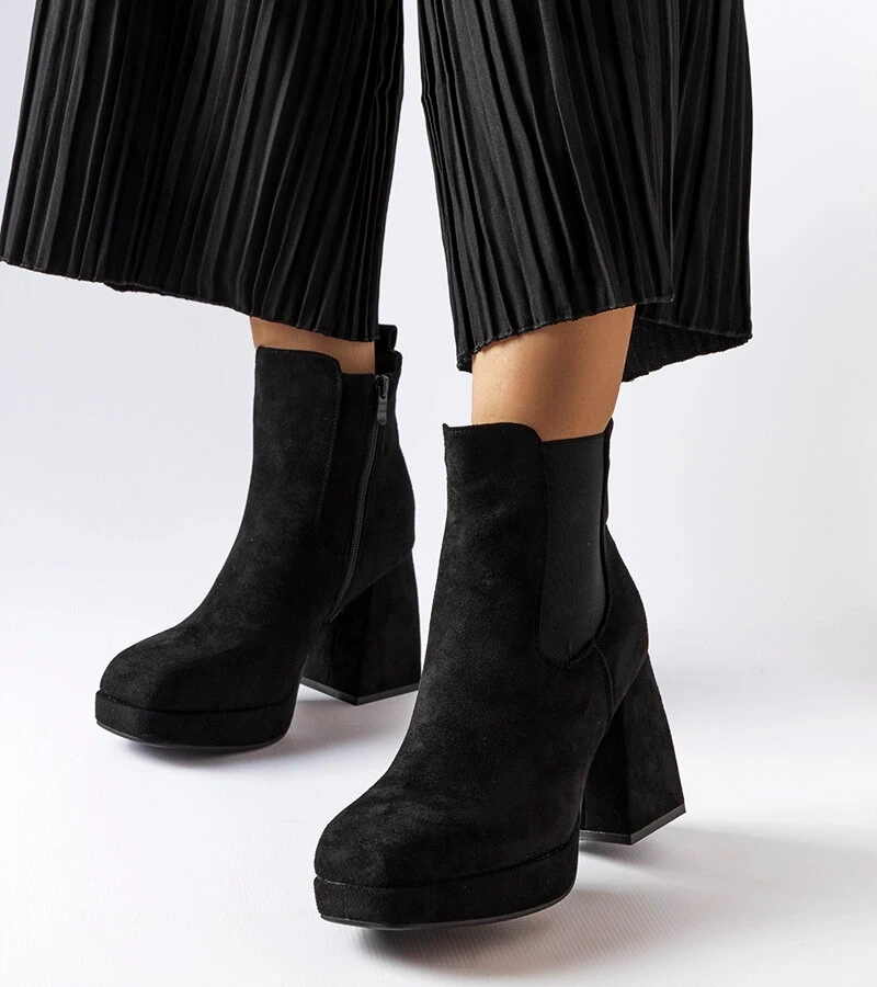 Čierne provinčné topánky z eko-semišu