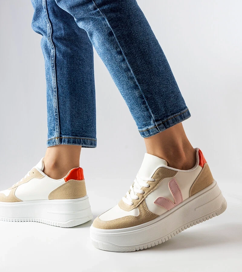 Biele tenisky s ružovou vložkou Plouffe