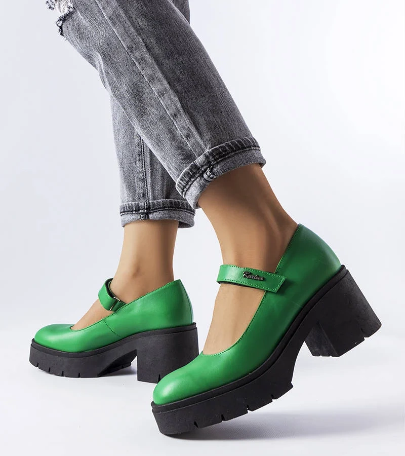 Zelené kožené lodičky na podpätku Karino