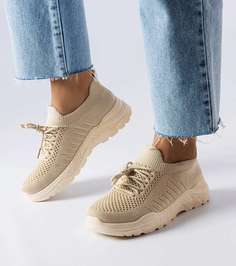 Béžové tenisky s elastickým zvrškom od Gois