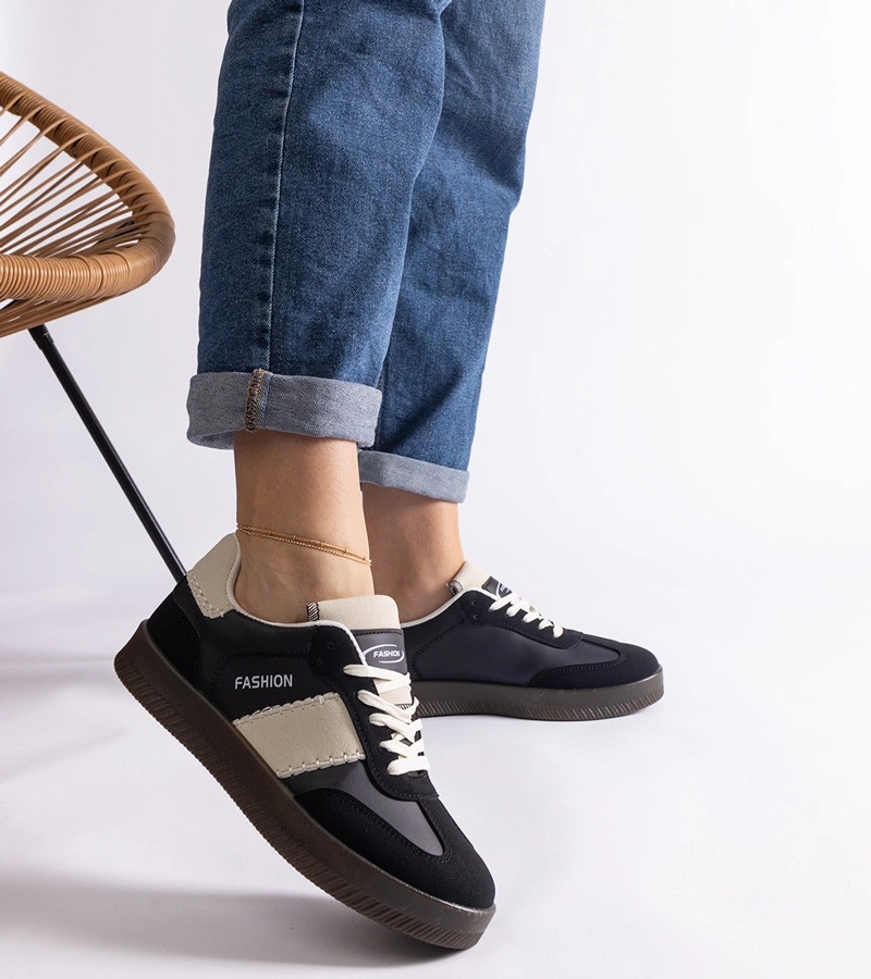 Čierne tenisky na platforme s prešívaním Puente