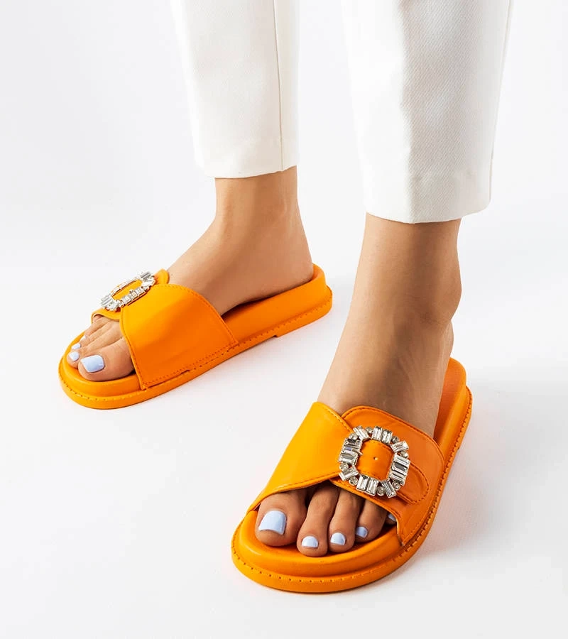 Oranžové žabky zdobené zirkónmi Griegsvei