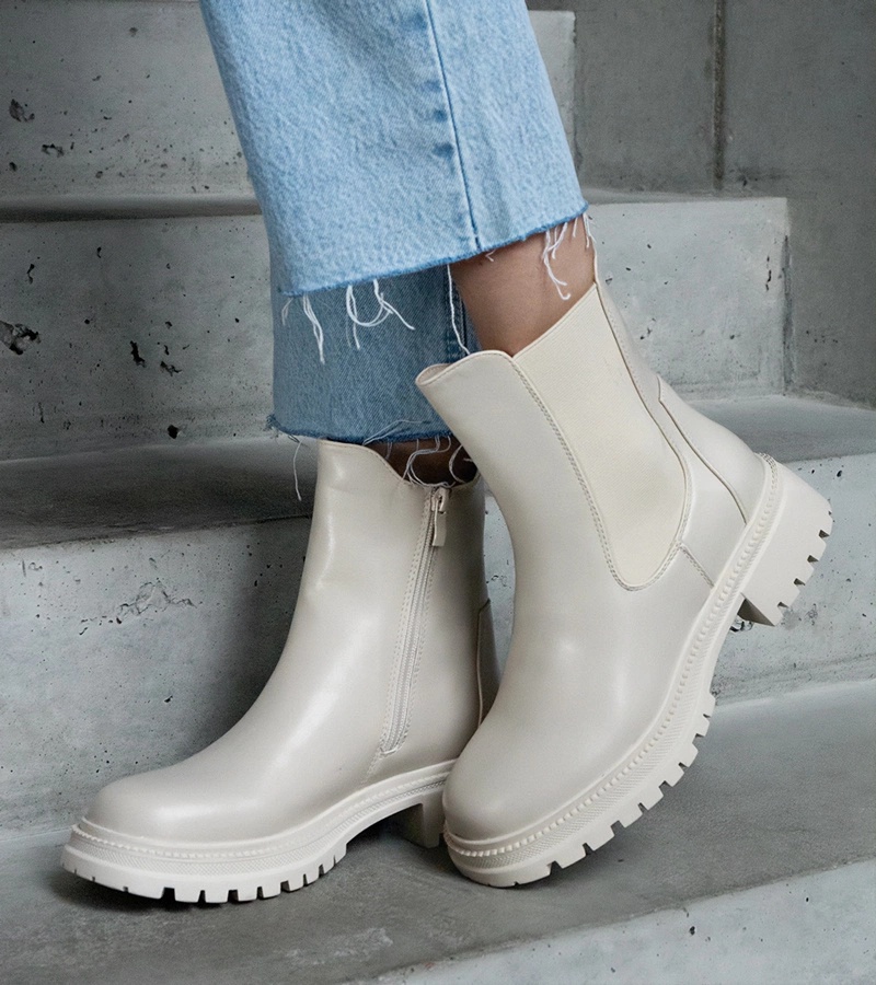 Béžové zateplené členkové topánky na zips z eko kože Alia