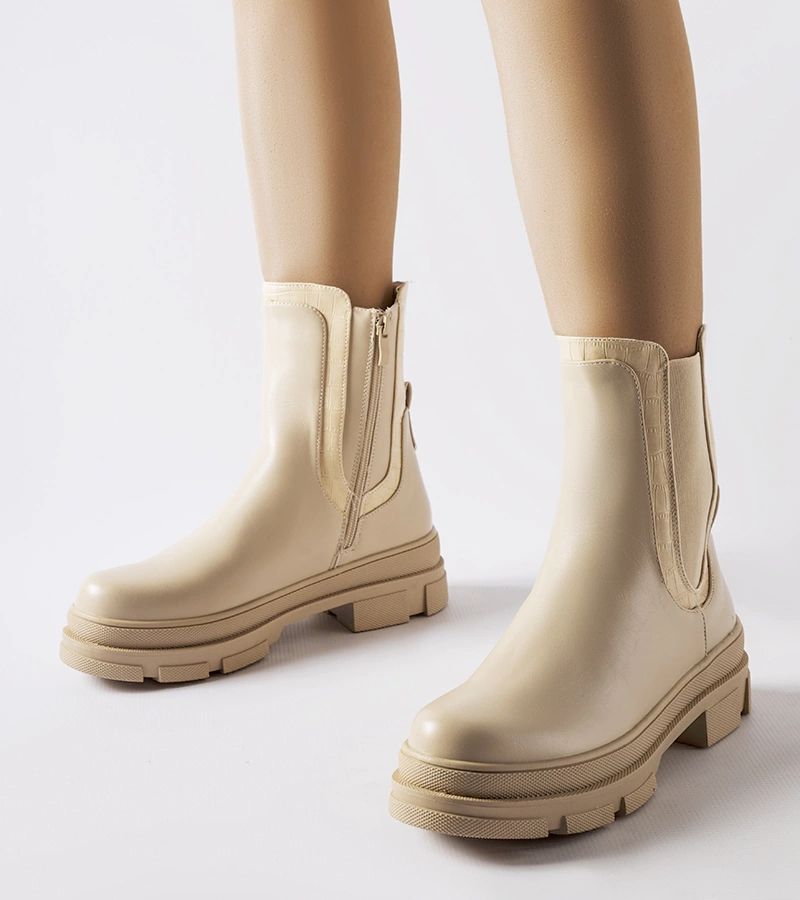 Beige trapery na masívnej podrážke Torina