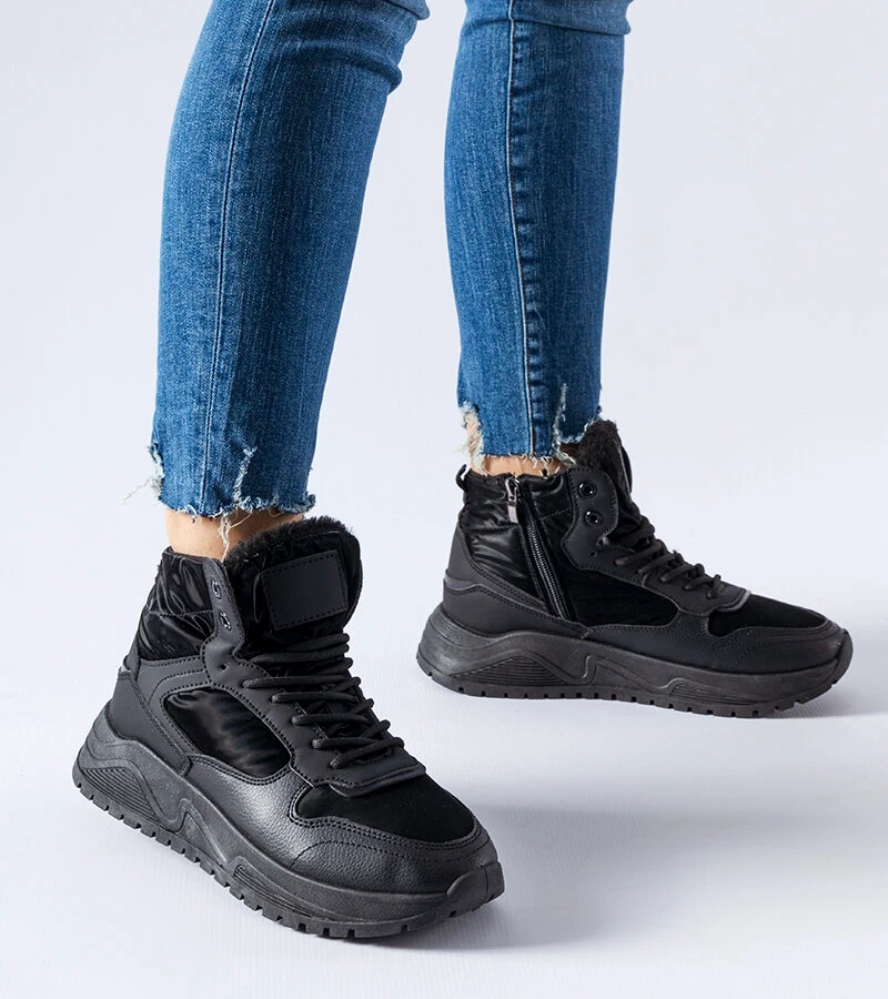 Čierne zateplené športové snehule Fork