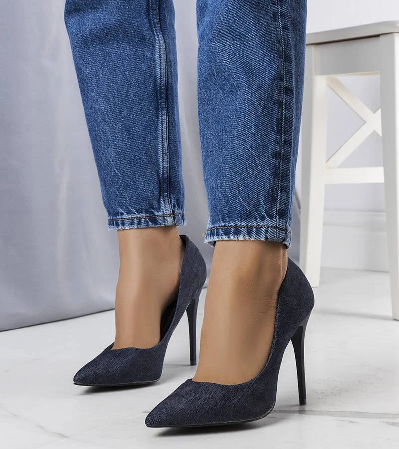 Tmavomodré ihlice značky Imard