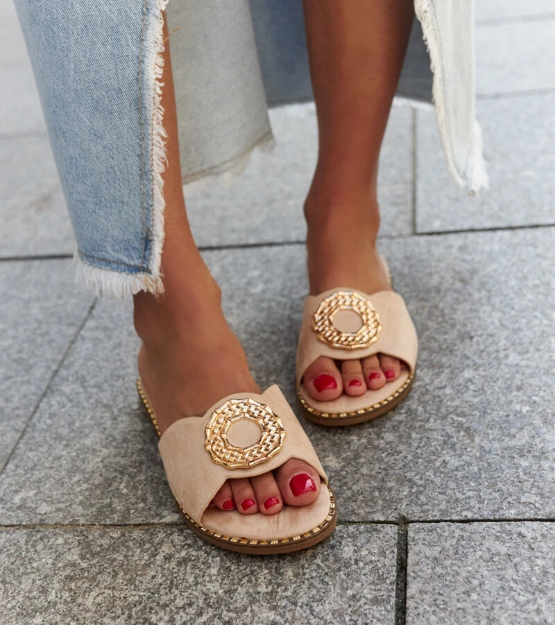 Bežové šľapky s koženou vložkou Buenas