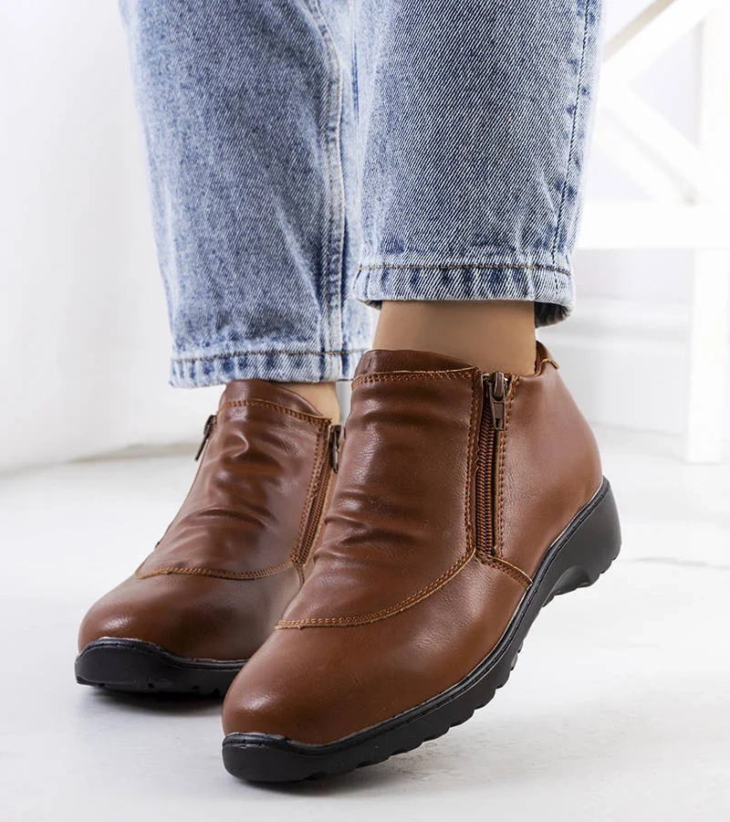 Hnedé poltopánky Cormi